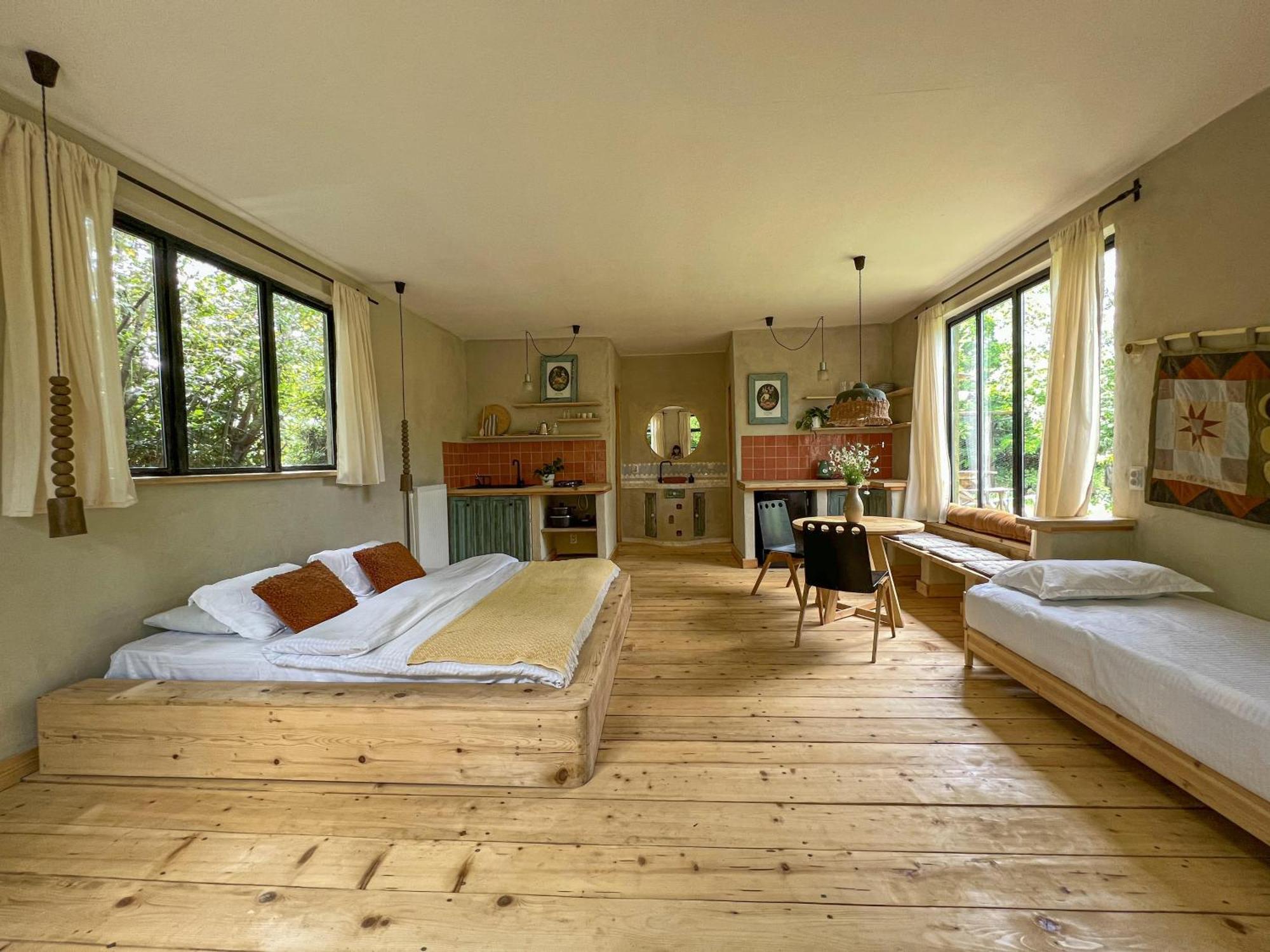 Karma Hostel Martvili Extérieur photo