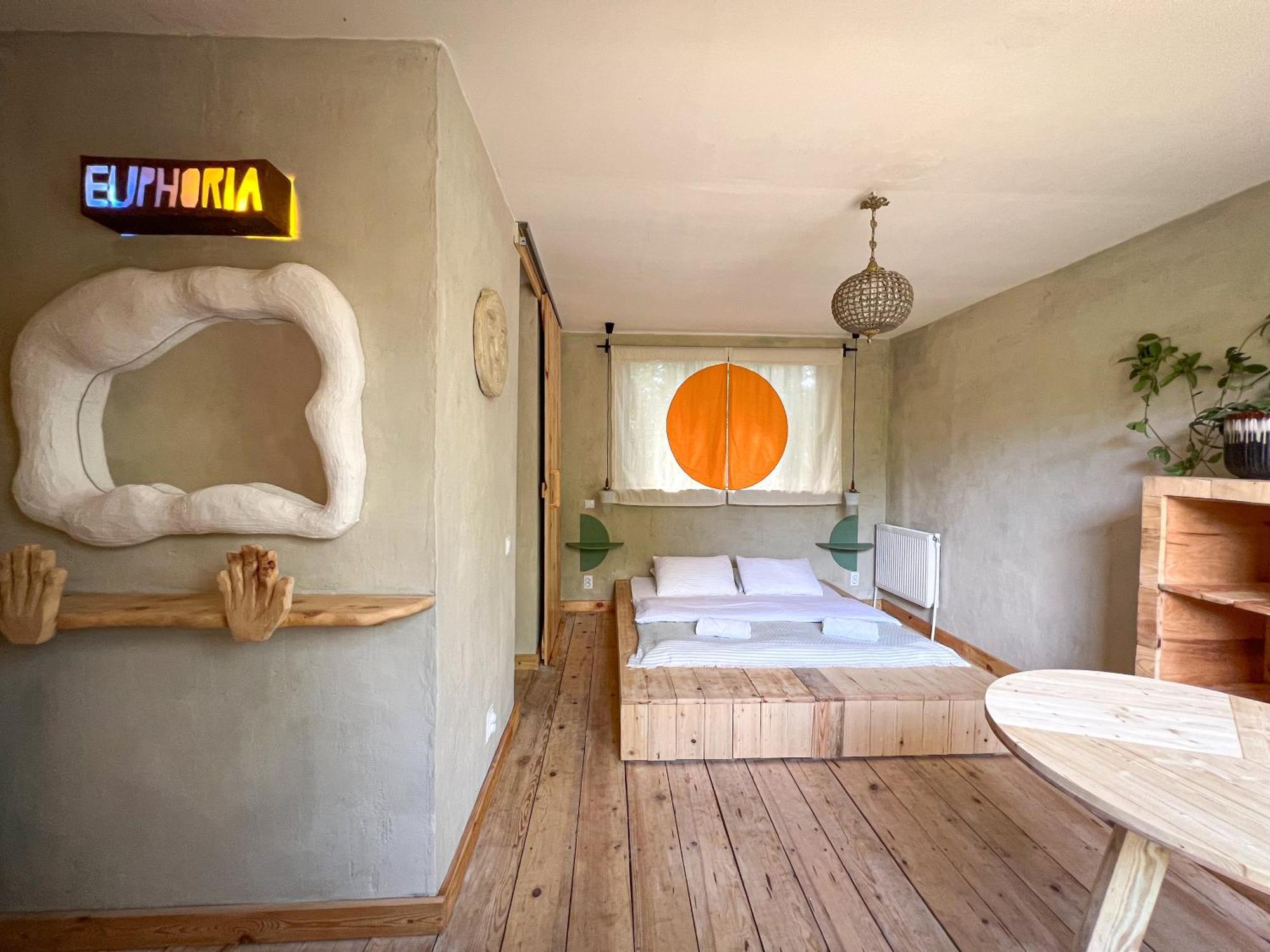 Karma Hostel Martvili Extérieur photo